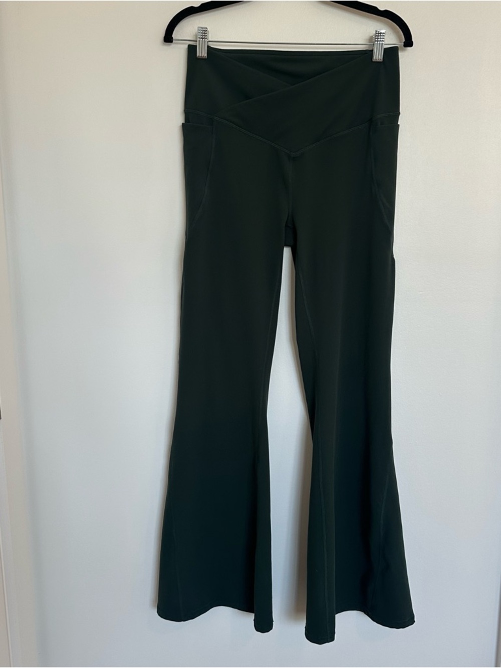 Fabletics Everpine Oasis PureLuxe High-Waisted Crossover Flare - Picture 5 of 9